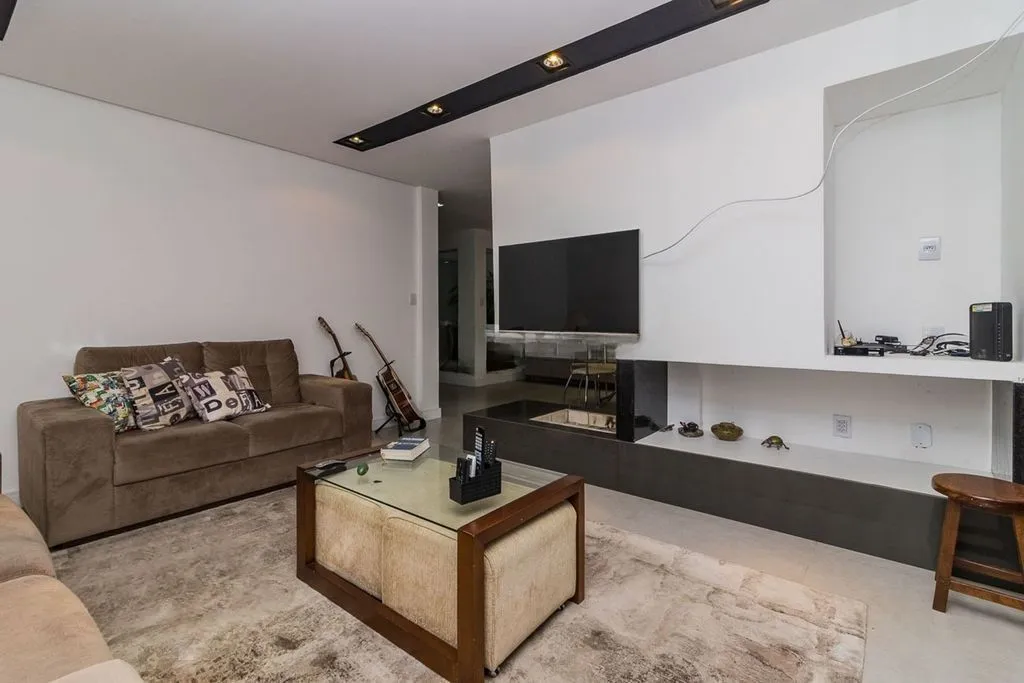 Imagem Casa em Chácara das Pedras