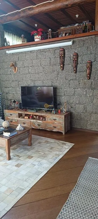 Imagem Casa em Condomínio para Venda em Guapimirim / RJ no bairro Limoeiro