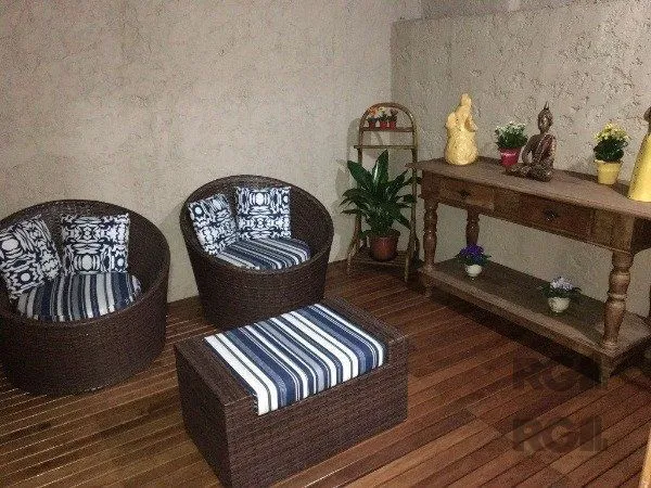 Imagem Casa em Condomínio fechado