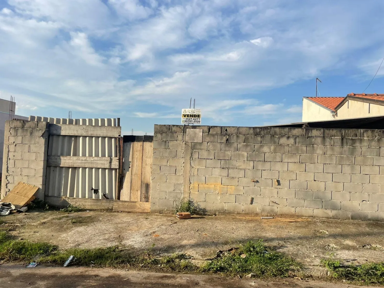 Imagem Terreno à venda 250M², Residencial Pasin, Pindamonhangaba - SP