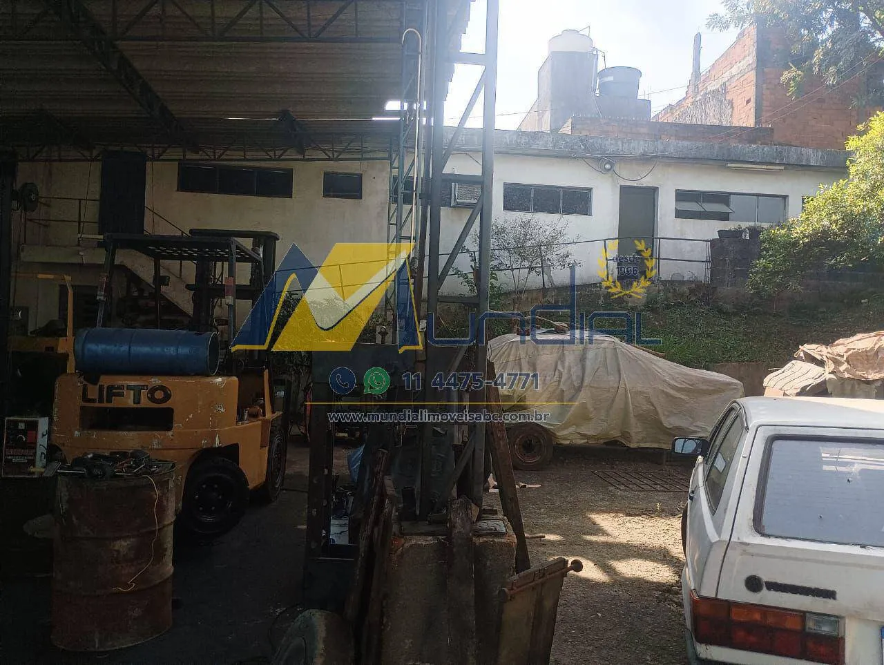 Imagem OPORTUNIDADE DE LOCAÇÃO: GALPÃO E 7 SALAS EM TERRENO DE 476 M²