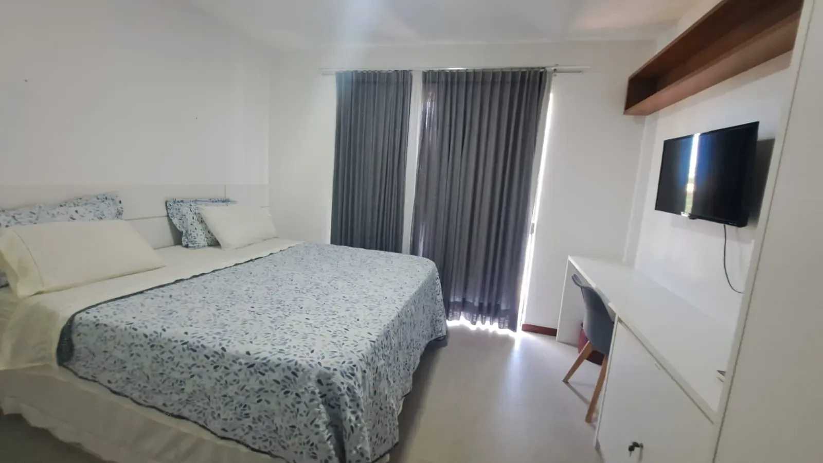 Imagem Casa com 3 Quartos para Alugar ou Temporada, 166 m² em Praia do Forte - Mata de São João