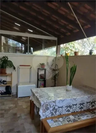 Imagem Casa de Vila à venda com 2 quartos, sendo 2 suítes, no condomínio Parque Ipê Vermelho, Sorocaba - SP