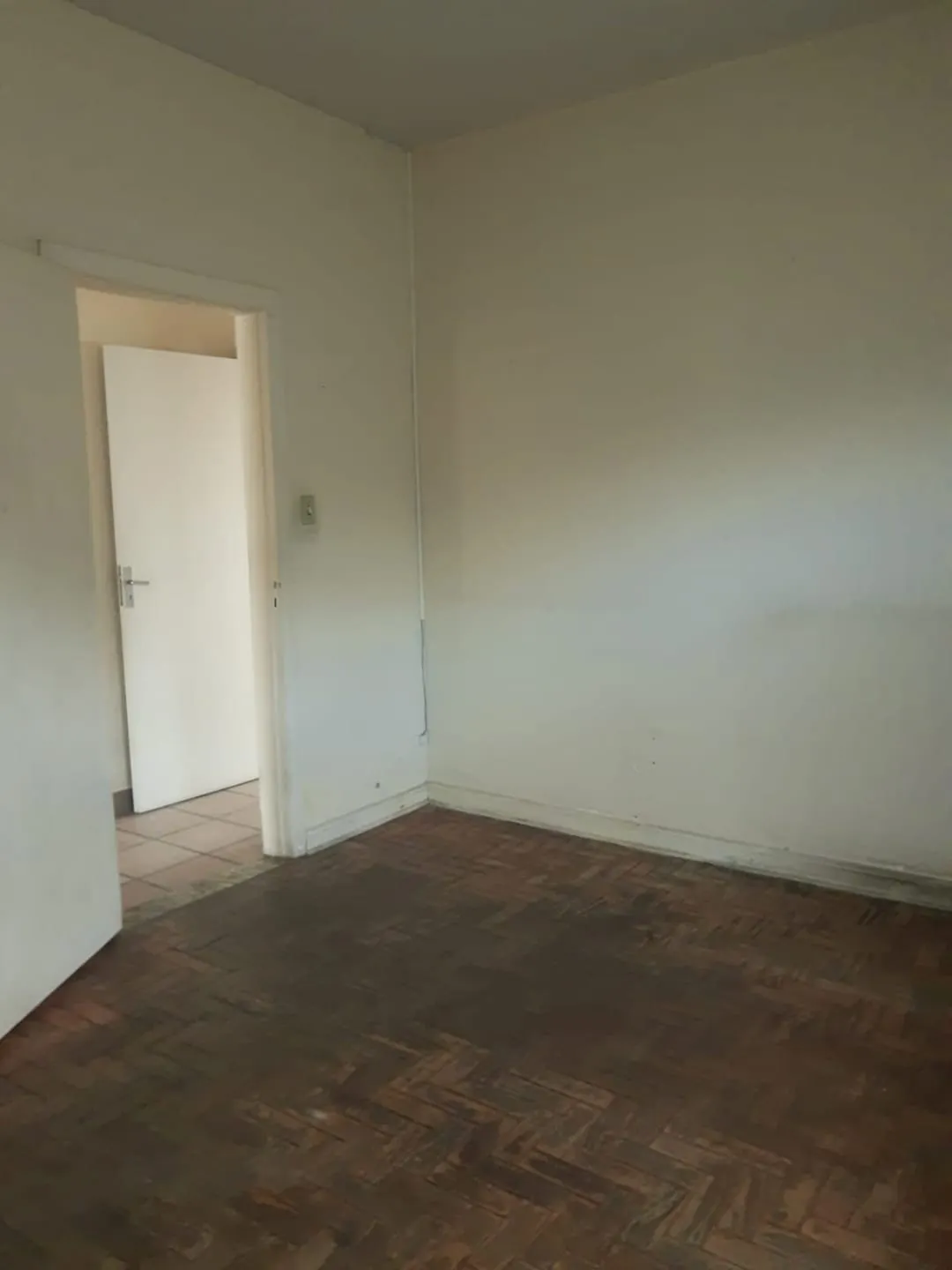 Imagem Casa à venda 2 Quartos, 1 Vaga, 240M², Vila Santos, Caçapava - SP