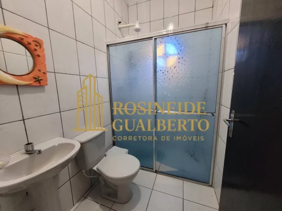 Imagem Casa na Praia das Palmeiras – Conforto, Espaço e Lazer em bairro nobre.