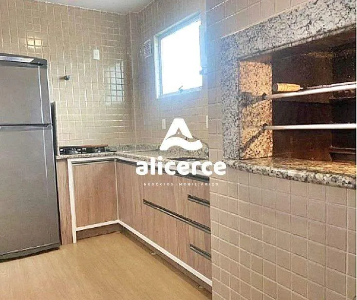 Imagem Aconchegante apartamento com 3 dormitórios e móveis planejados - Campinas, São José/SC