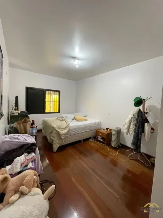 Imagem Casa térrea com 3 suítes em condomínio à venda em Jordanésia - Cajamar/SP