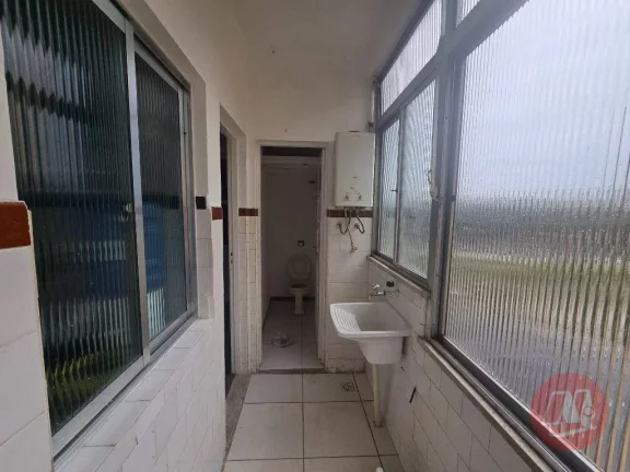 Imagem Apartamento com 2 dormitórios à venda, 80 m² por R$ 250.000,00 - Azenha - Porto Alegre/RS