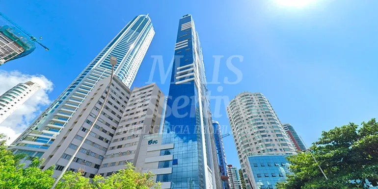 Foto do imóvel Cobertura de Luxo mobiliada em Balneário Camboriú - Frente mar