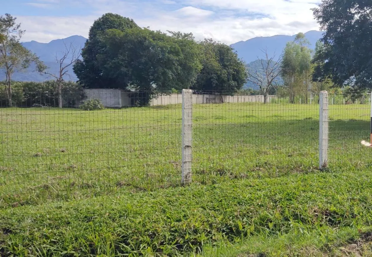 Imagem Terreno para Venda em Guapimirim / RJ no bairro Citrolândia