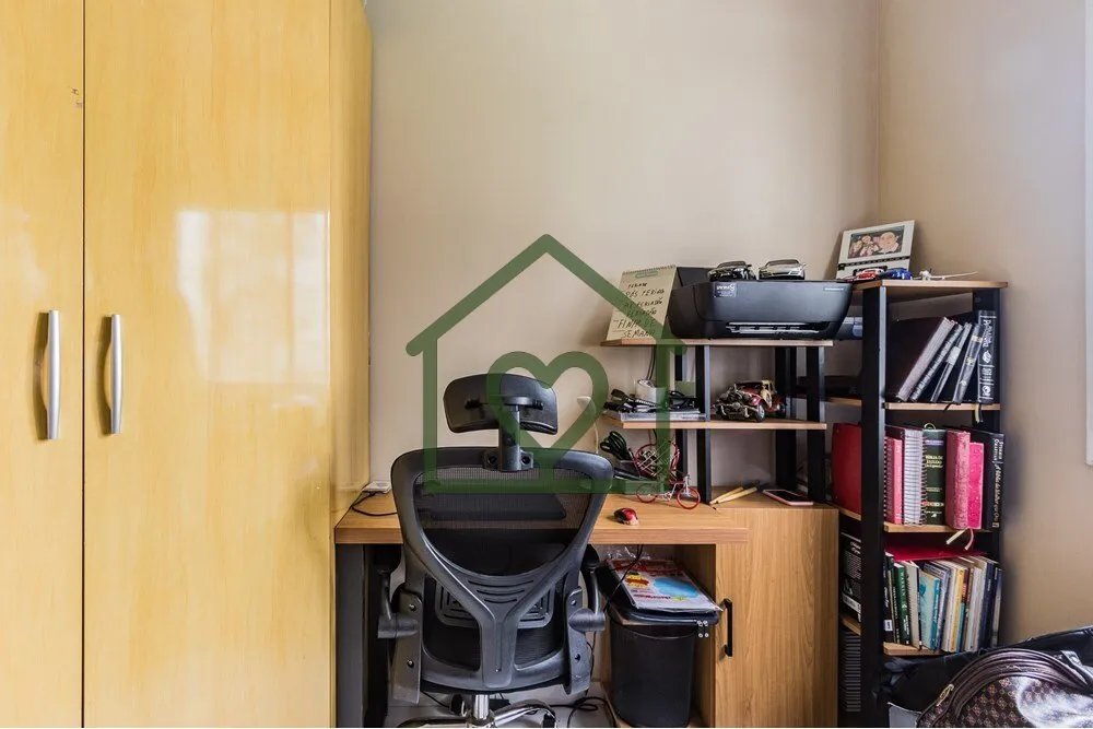 Imagem Belíssimo apartamento à venda em Porto Alegre, localizado na aconchegante Vila Ipiranga. Esta opor...