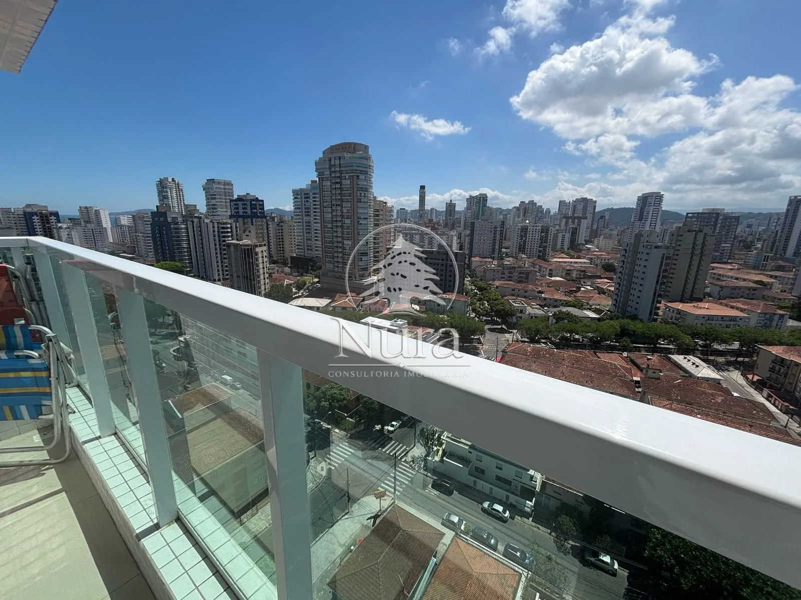 Imagem Apartamento de 2 quartos, 65m² no bairro Embaré, em Santos