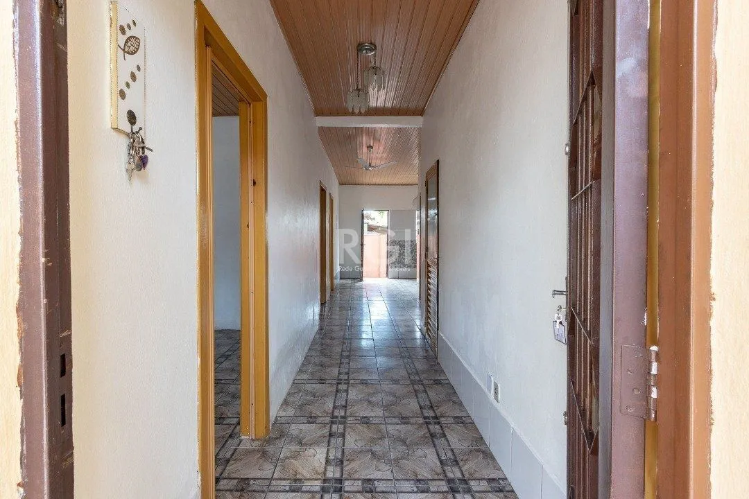 Imagem Casa para Venda - 50m², 2 dormitórios, 1 vaga - Cavalhada