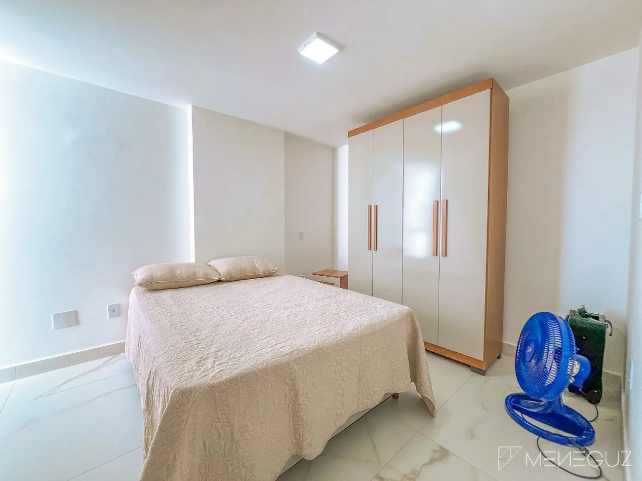 Imagem Quarto e sala totalmente mobiliado, no 8º andar, no Edifício Prosperity - um dos empreendimentos mais modernos e desejados da Praia do Morro.