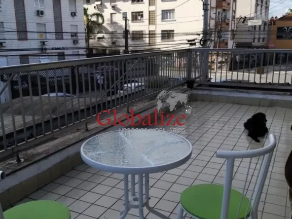 Foto do imóvel Casa à venda com 200m², 4 quartos, sala 3 ambientes, 3 vagas por R$1.280.000,00 no Boqueirão em Santos