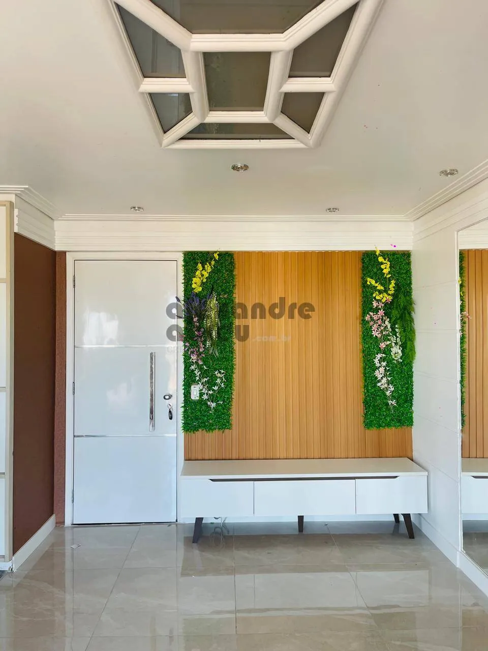 Imagem Duplex no Campo Belo: 3 dorms (1 suíte) para venda ou locação.