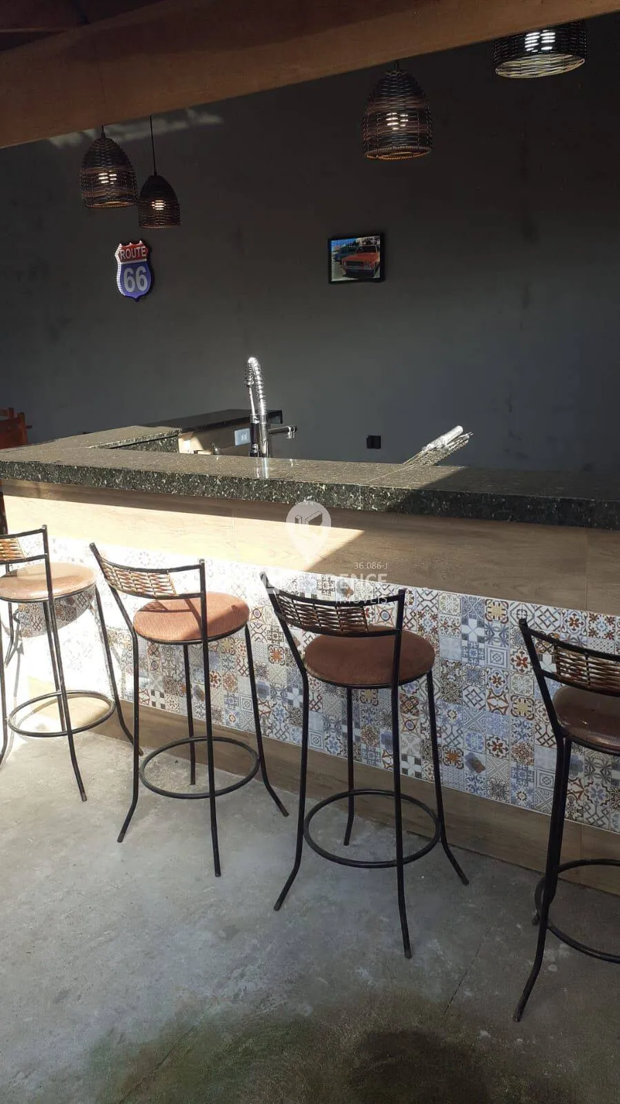 Imagem Casa totalmente térrea à venda em área comercial no Jardim Verona!