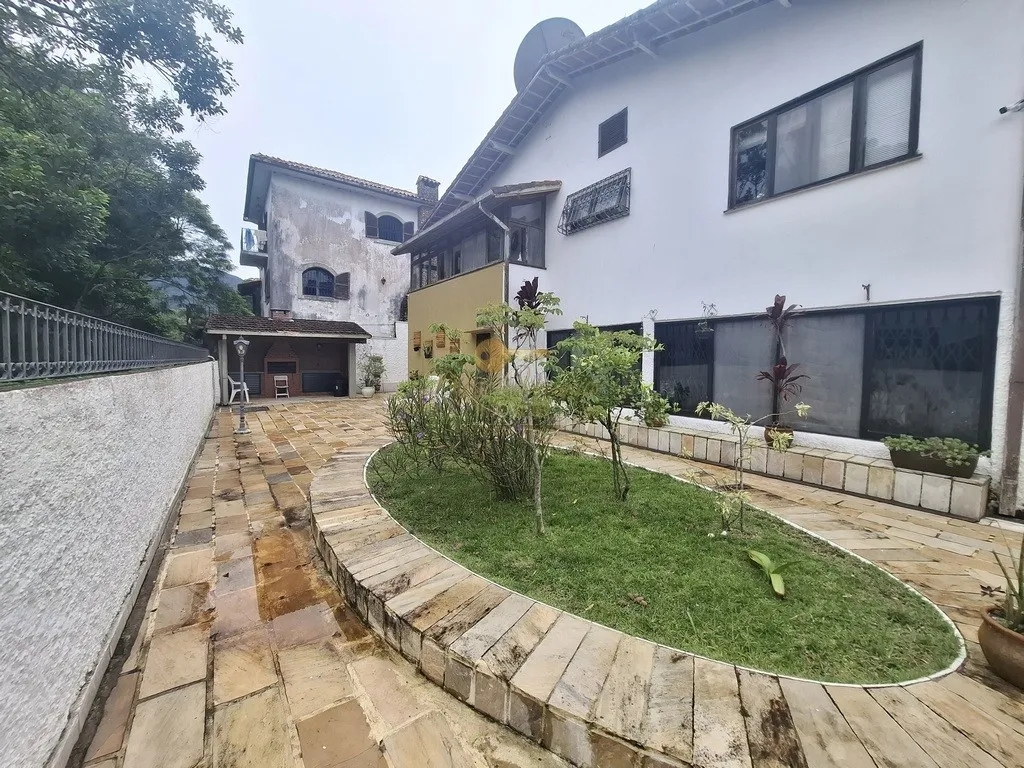 Foto do imóvel Casa para Venda em Teresópolis / RJ em Rua Carlos Guinle