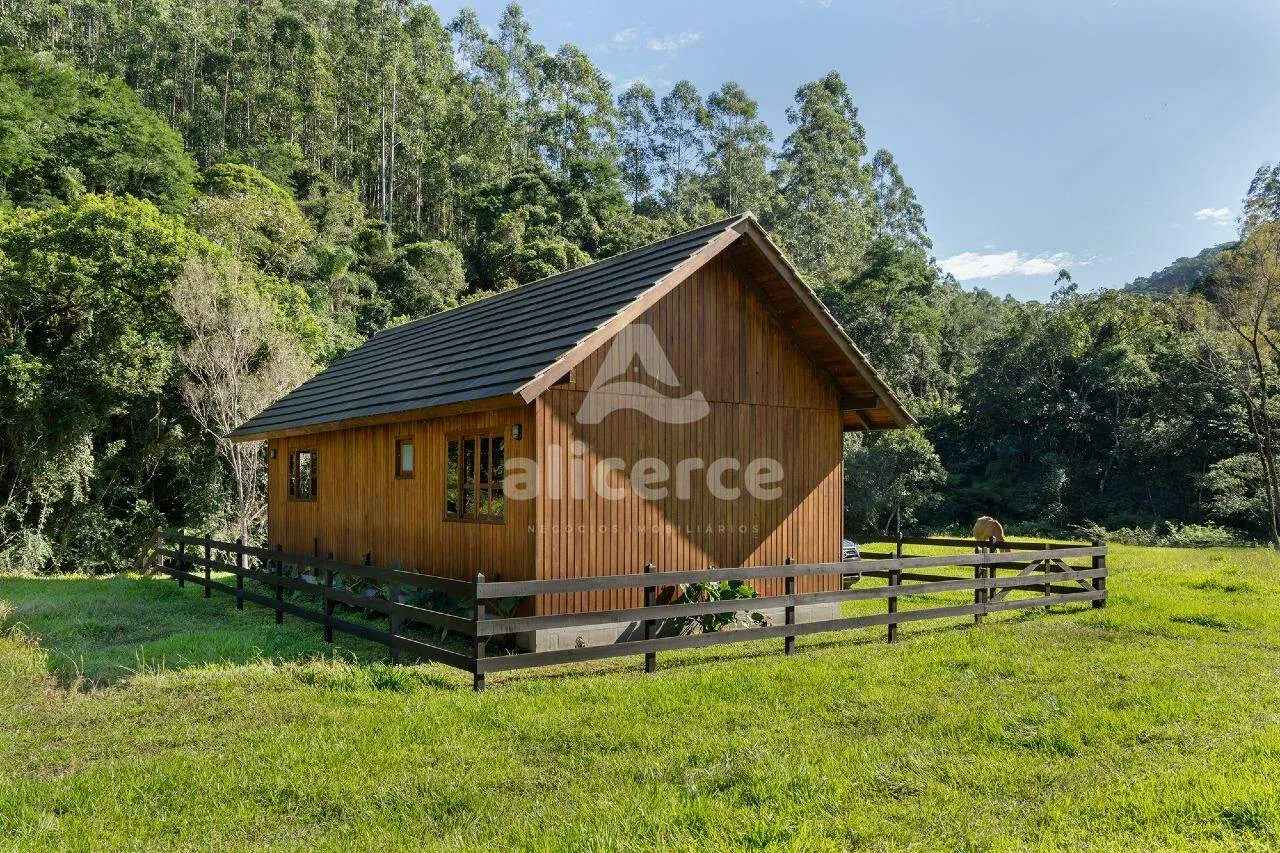 Imagem 2 Cabanas à venda com 2 quartos , 50m² em Distrito de Vargem do Cedro São Martinho