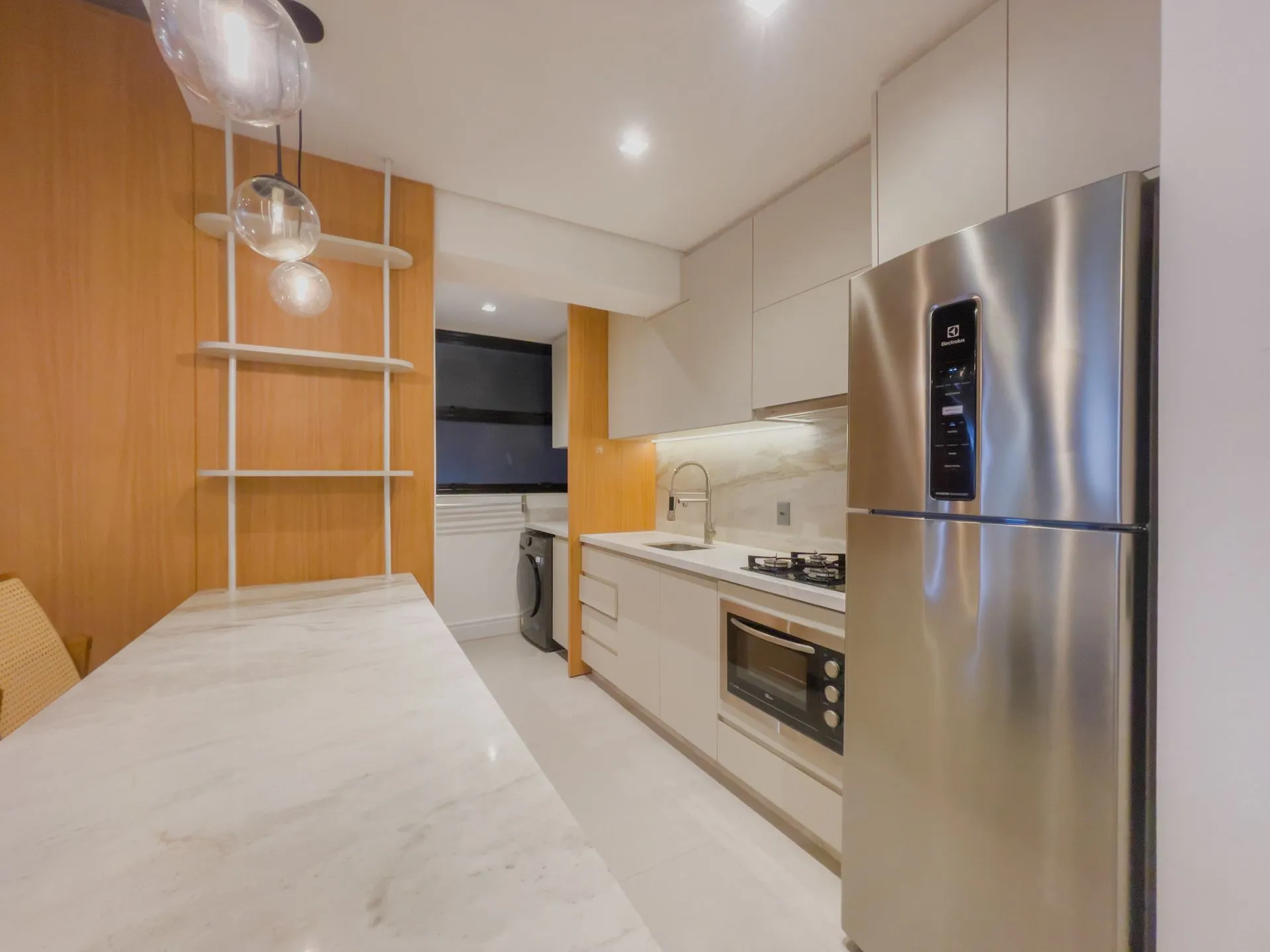 Imagem Apartamento à venda em Torres, Centro, com 2 quartos, 73.76m2