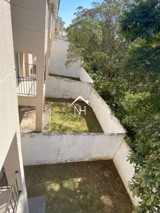 Imagem Casa em condomínio fechado com 3 suítes, 2 vagas na Ganja Viana.
