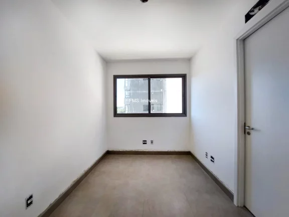 Imagem Apartamento de 2 suítes a venda em Moema