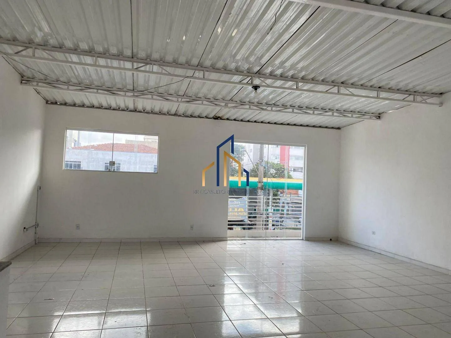 Imagem Salão Comercial para Locação em São Bernardo do Campo / SP no bairro Rudge Ramos