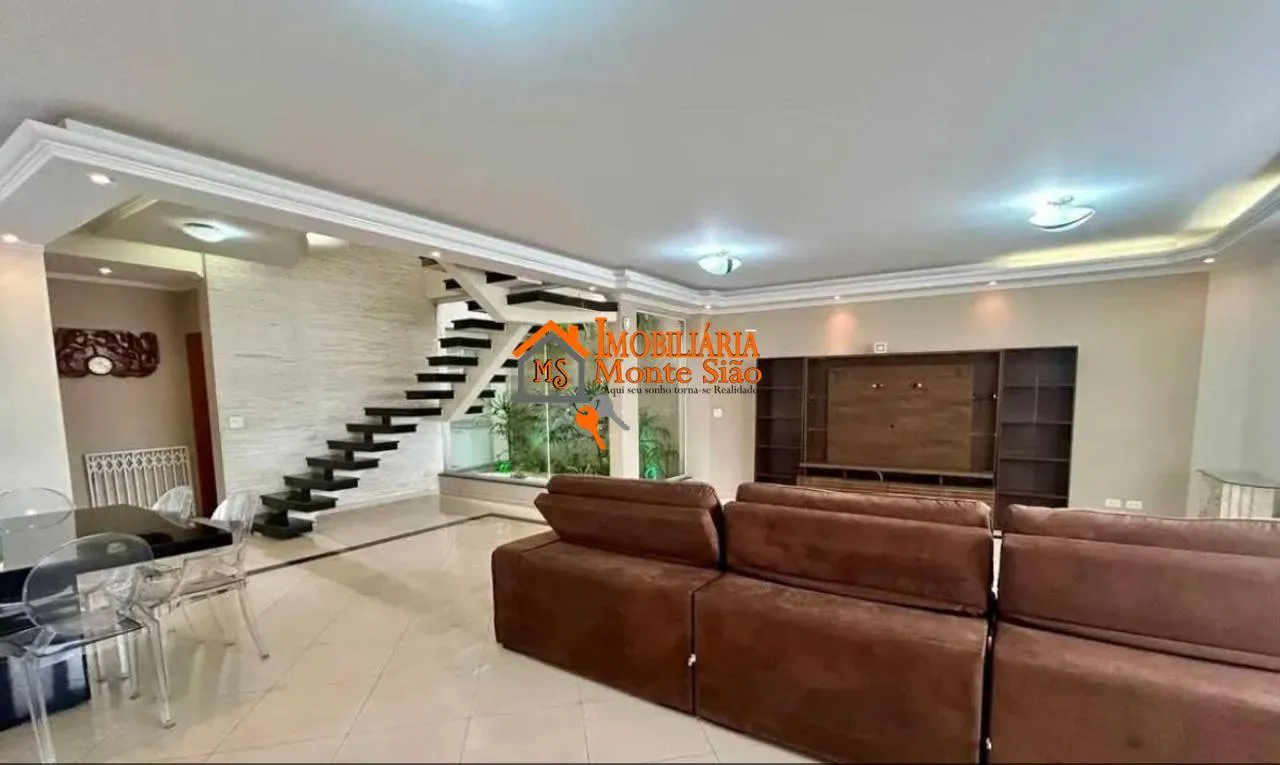 Imagem Sobrado com 4 dormitórios à venda, 462 m² por R$ 2.120.000,00 - Vila Galvão - Guarulhos/SP