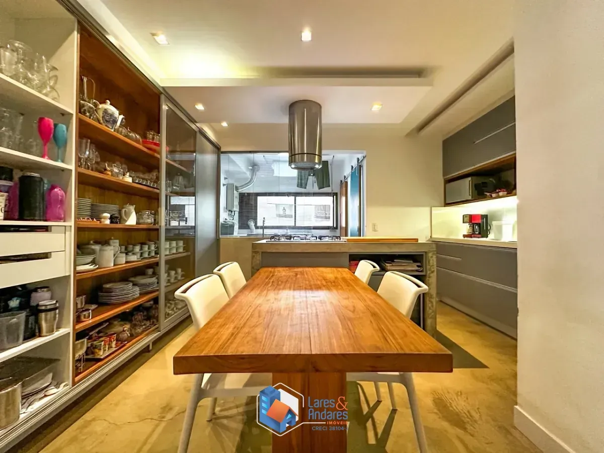 Imagem Apartamento para venda em Vila Sofia com 3 quartos, sendo 1 suíte, 147m²