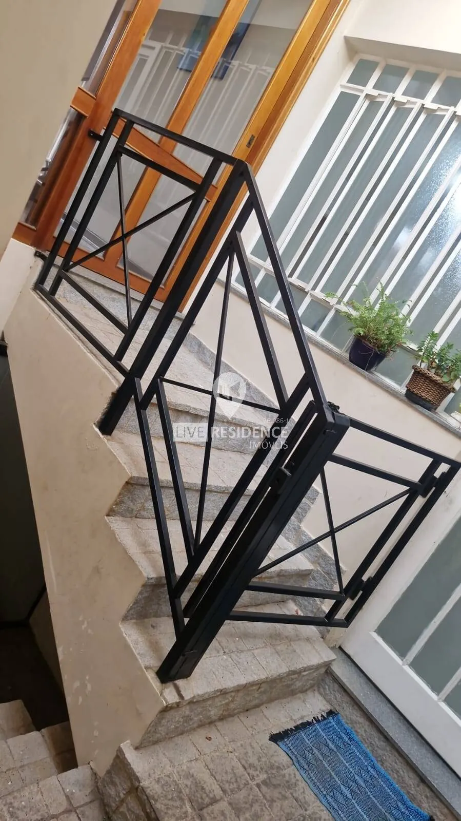 Imagem Vende-se Casa no Centro da cidade de Itatiba SP com terreno 250m²