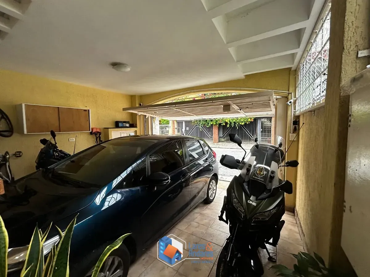 Imagem Sobrado para venda em Jardim São Paulo(Zona Norte) com 3 quartos, sendo 3 suítes, 203m²