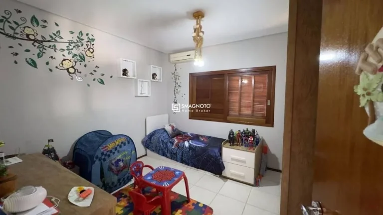 Imagem Casa com 4 dormitórios à venda, 296 m² por R$ 1.280.000,00 - Santa Rita - Piracicaba/SP