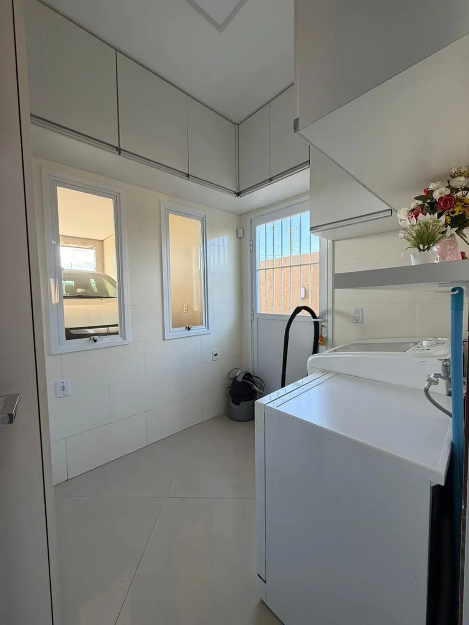 Imagem Linda casa 3 dormitorios com 1 suite