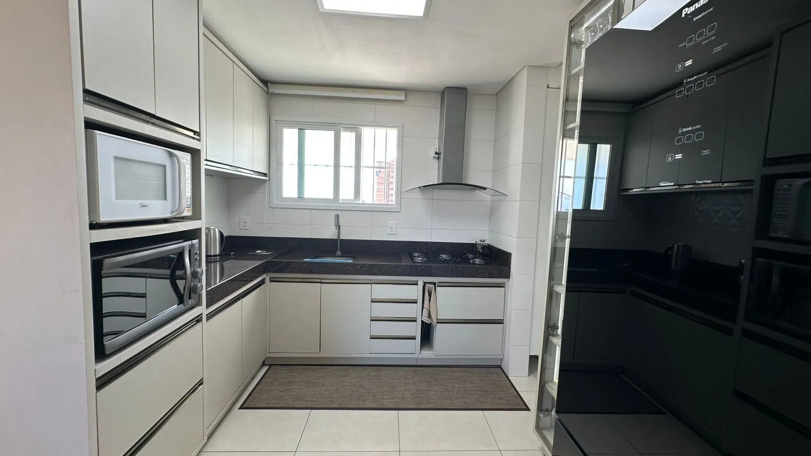 Imagem APARTAMENTO 3 DORMITÓRIOS MOBILIADO NO CENTRO DE TORRES RS