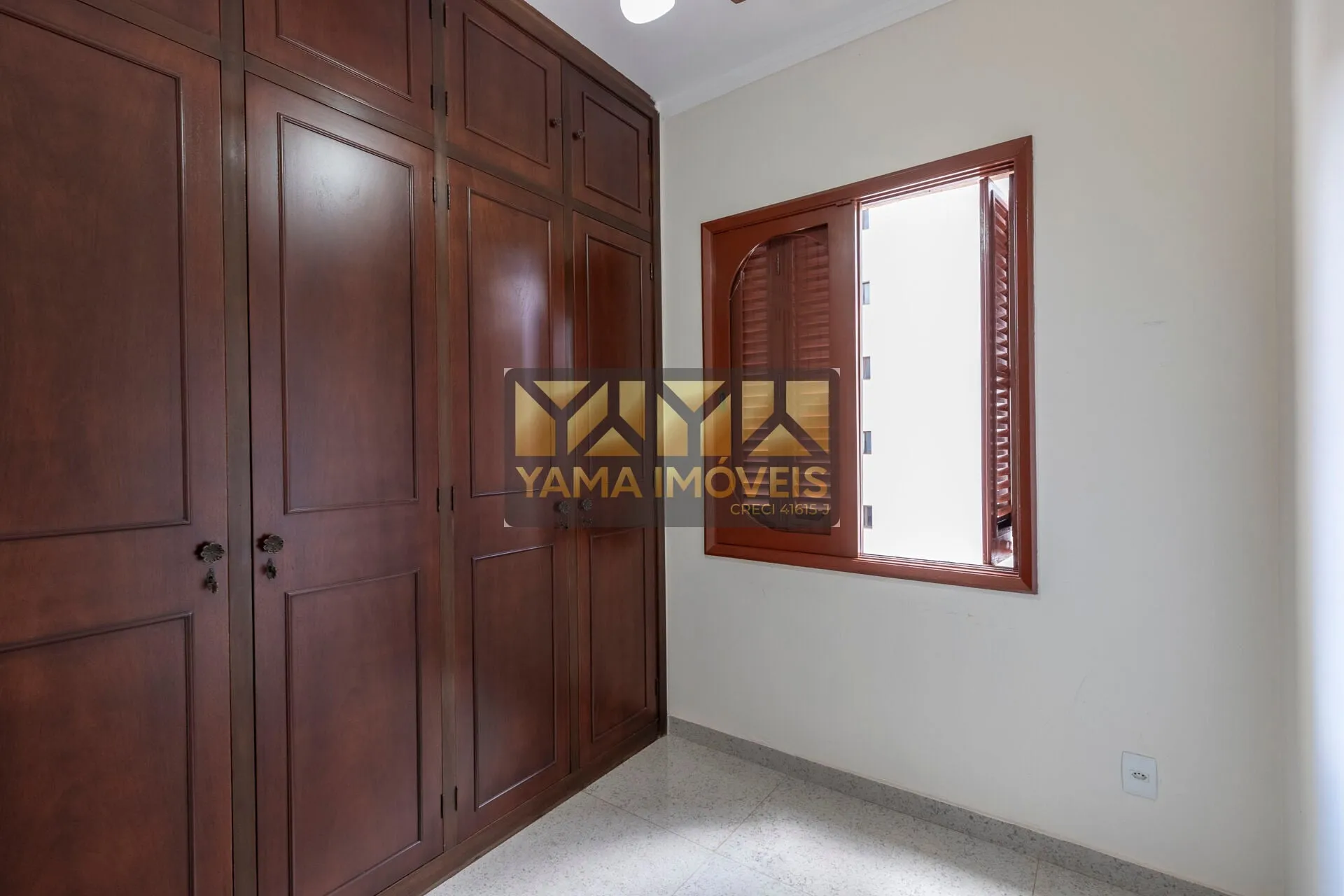 Imagem Condomínio Ouro Preto - Apartamento à venda no bairro Centro - Ribeirão Preto/SP