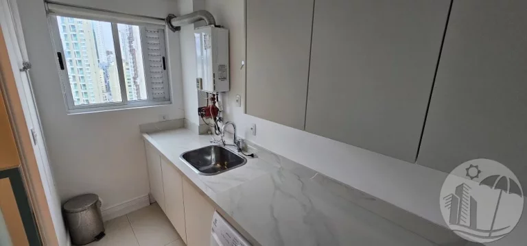 Imagem Luxo à Beira-Mar Cobertura Duplex na Barra Sul de BC 5/4 5 V