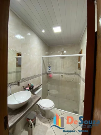 Imagem Geminada com terreno diferenciado!