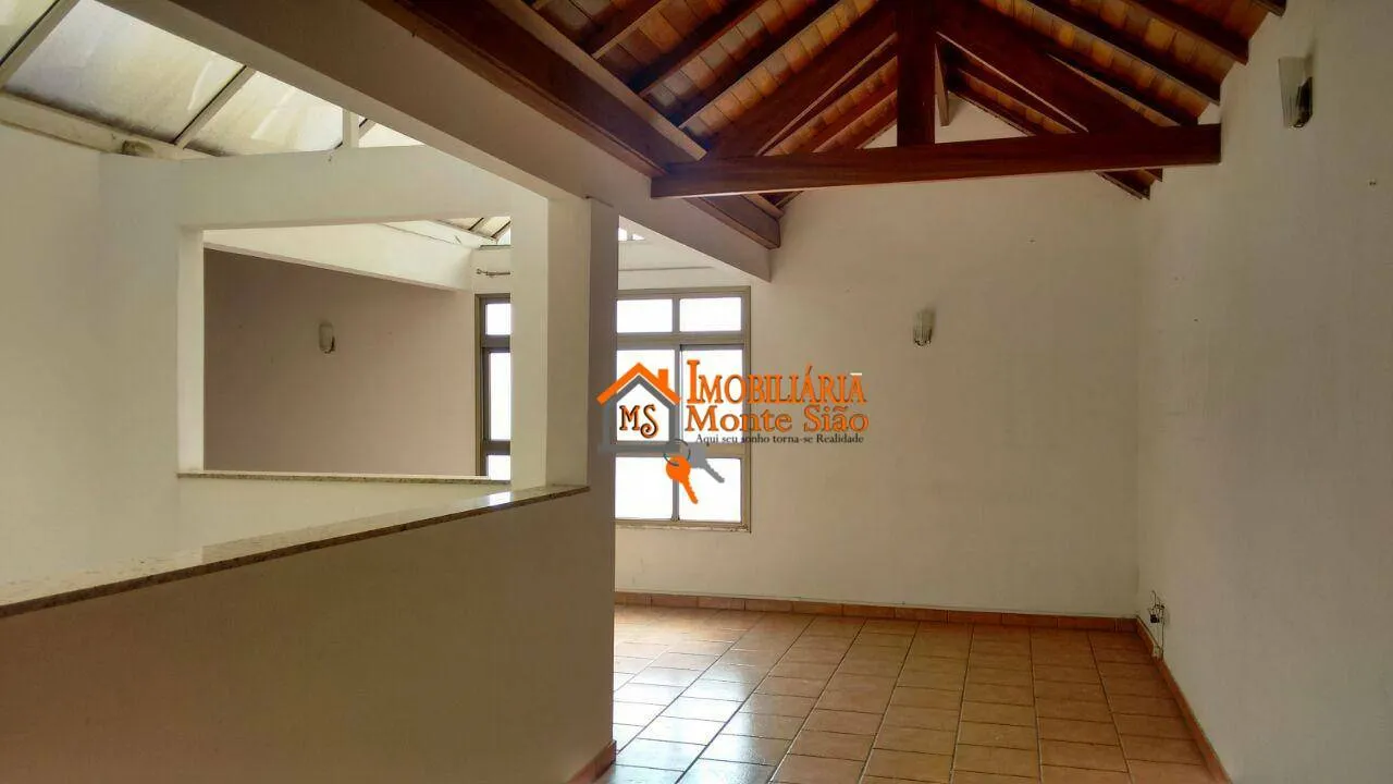 Imagem Sobrado com 5 dormitórios à venda, 365 m² por R$ 1.750.000,00 - Jardim Santa Mena - Guarulhos/SP
