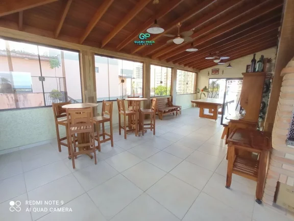 Imagem Locação anual - 3 dormitórios com armários, sendo 2 suítes, sala ampla para 2 ambientes com sacada, despensa, banheiro social, lavabo, cozinha com armários planejados