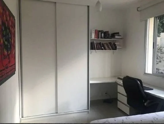 Imagem APARTAMENTO TODO REFORMADO COM 03 QUARTOS, VAGA NO ANCHIETA.