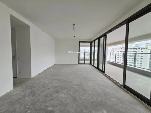 Imagem Apartamento de alto padrão com 4 Suítes no Campo Belo de 206m² e 3 Vagas de Garagem!
