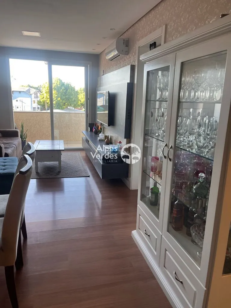 Imagem Aluga-se ou Vende-se Apartamento, no centro de Canela, 2 quartos