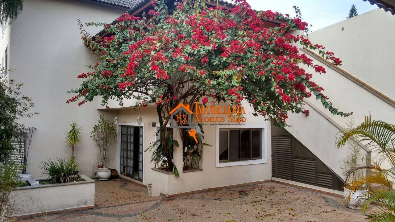 Foto do imóvel Sobrado com 5 dormitórios à venda, 365 m² por R$ 1.750.000,00 - Jardim Santa Mena - Guarulhos/SP