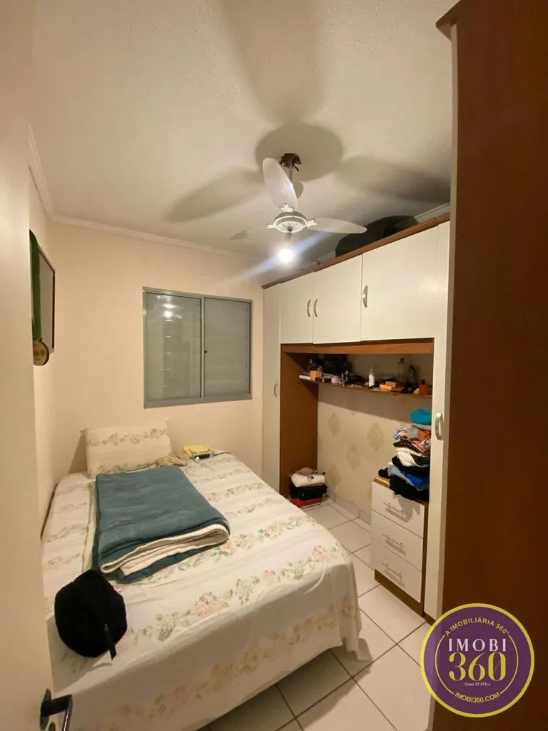 Imagem Apartamento com 2 Quartos e 1 banheiro à Venda, 44 m² por R$ 219.000