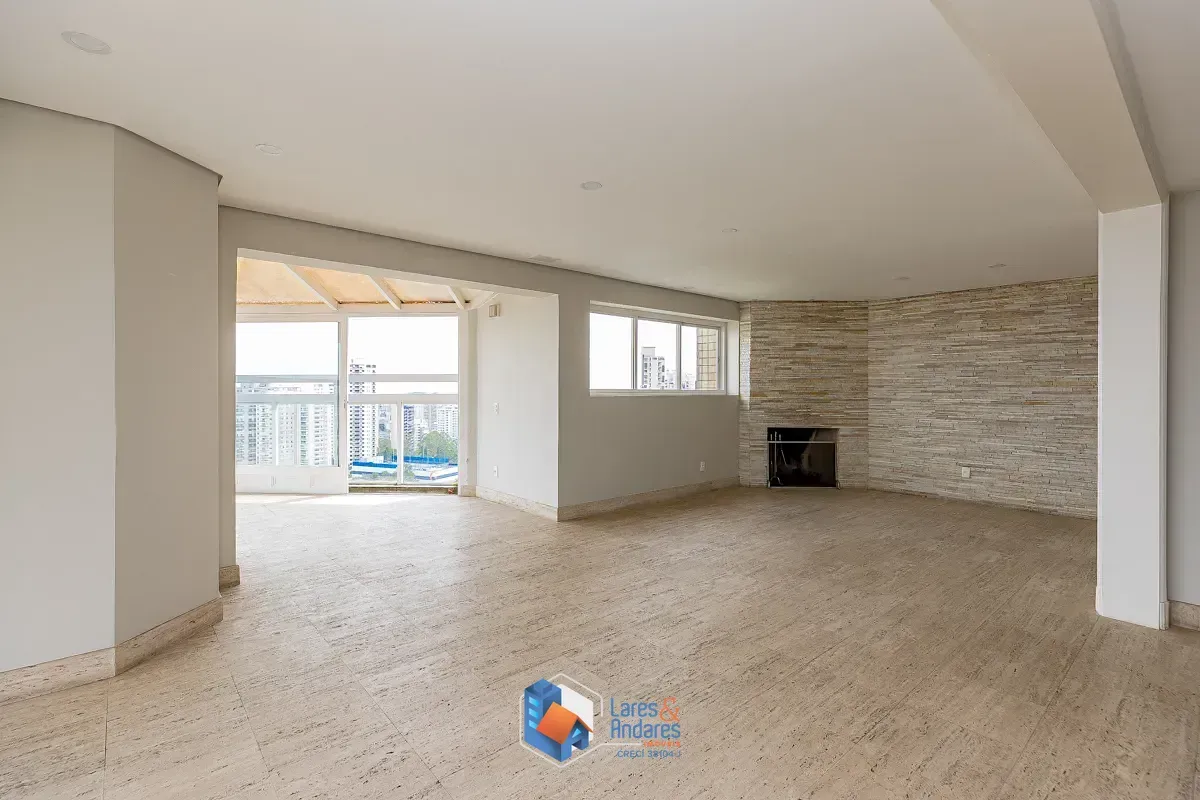 Imagem Triplex para venda em Vila Suzana com 4 quartos, sendo 4 suítes, 347m²