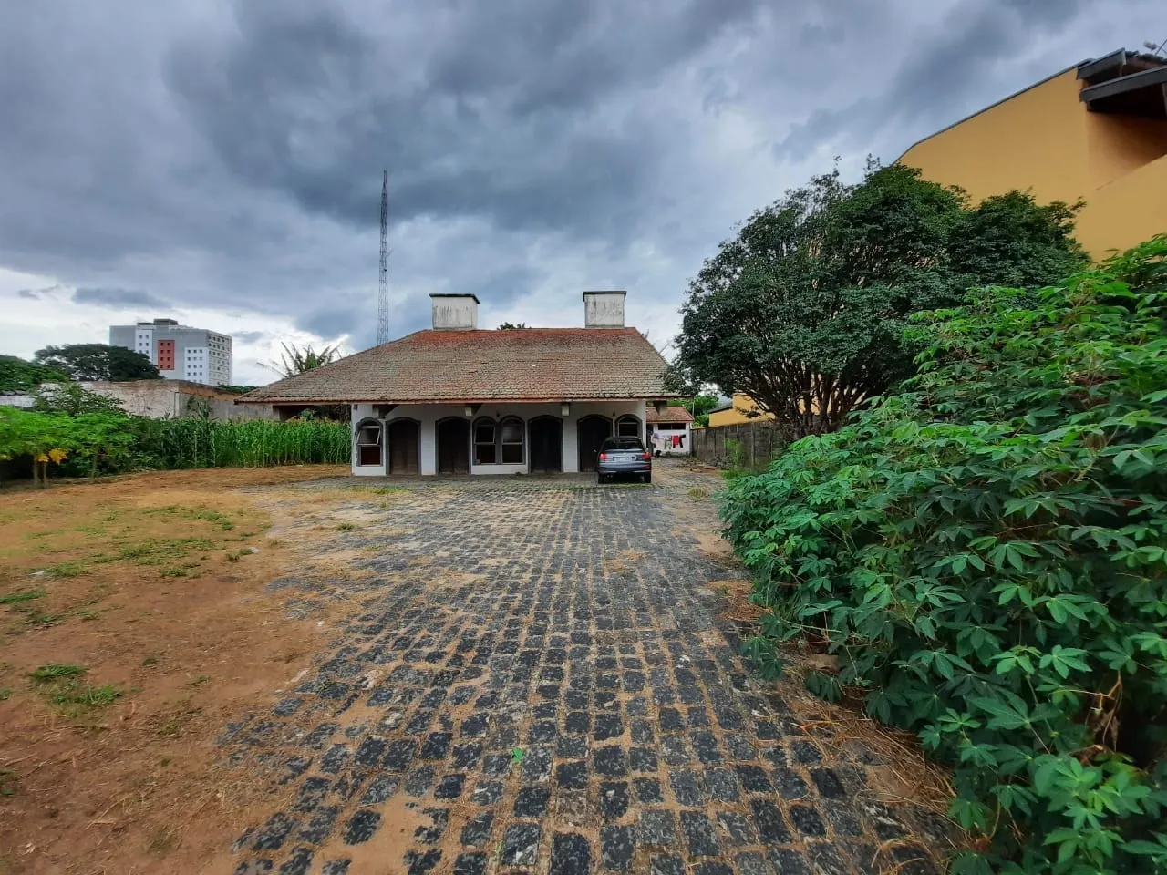 Imagem Casa à venda 6 Quartos, 6 Suites, 4 Vagas, 2100M², São Benedito, Pindamonhangaba - SP