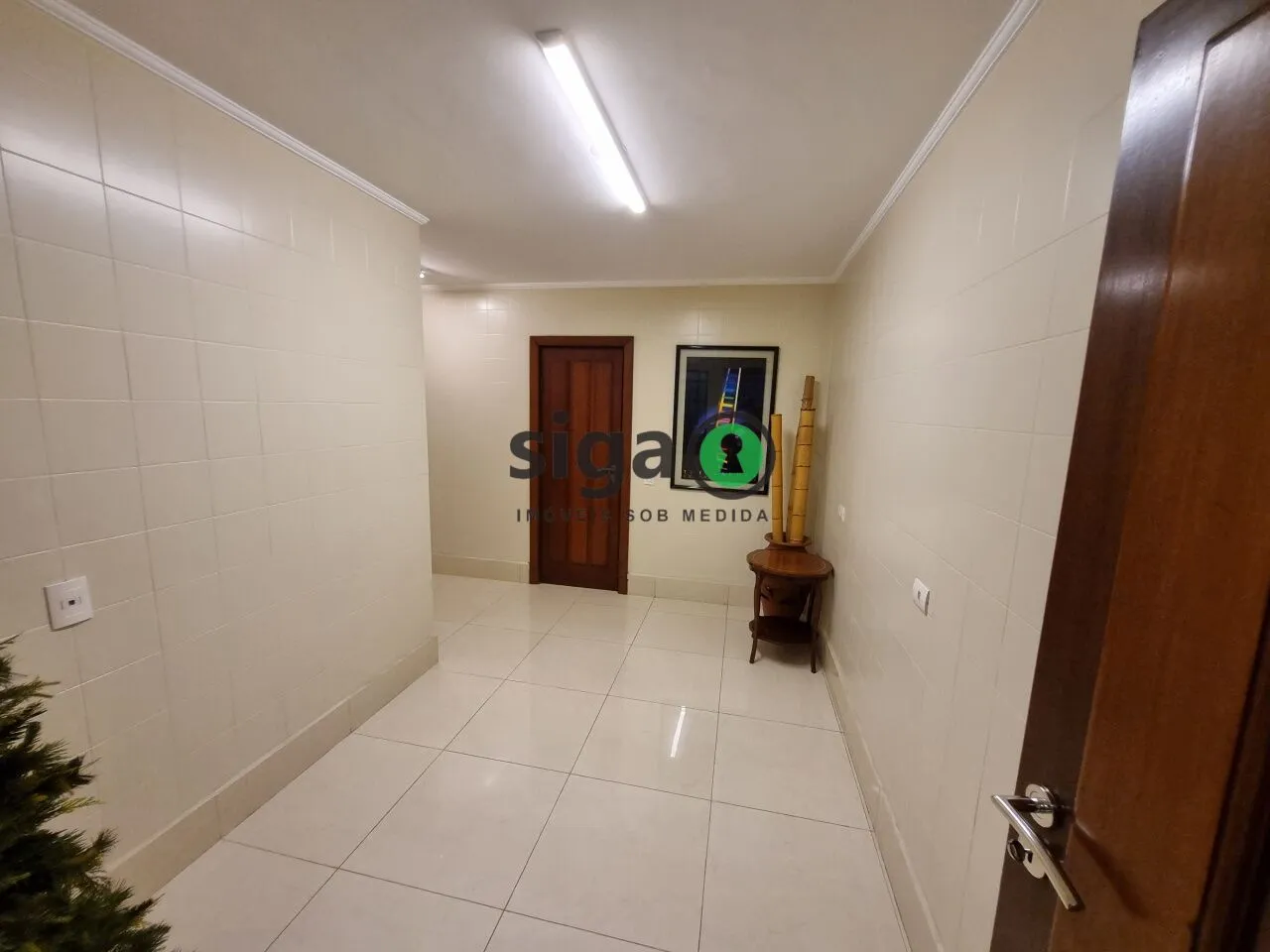 Imagem Casa a Venda em Rua Fechada no Jardim Guedala / Cidade Jardim com 5 quartos