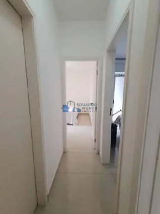 Imagem APARTAMENTO TODO REFORMADO COM 03 QUARTOS, VAGA NO ANCHIETA.