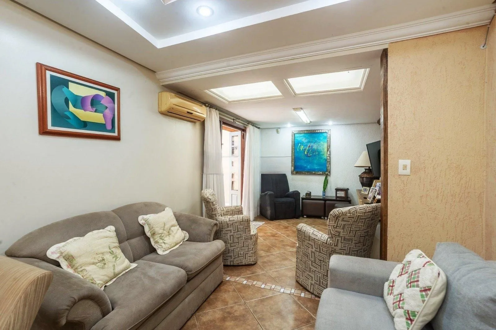 Imagem Apartamento de 3 quartos 1 vaga de garagem no bairro Menino Deus em Porto Alegre