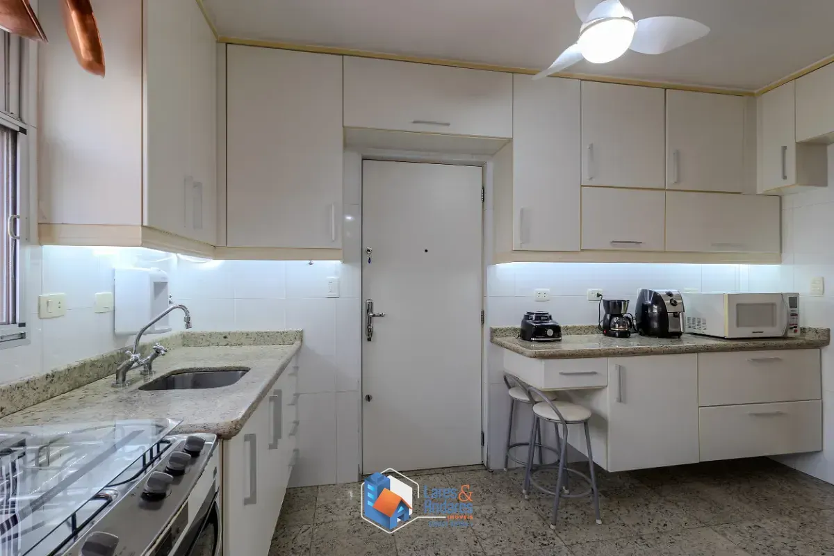 Imagem Apartamento para venda em Campo Belo com 4 quartos, sendo 3 suítes, 172m²